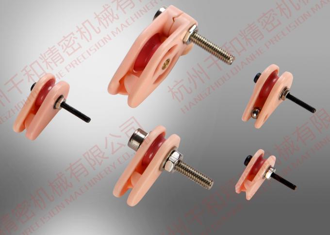 Bearing Coil Winding Caged Ceramic Pulley , Pink / Red Coil Winding Tensioner Accessories 1