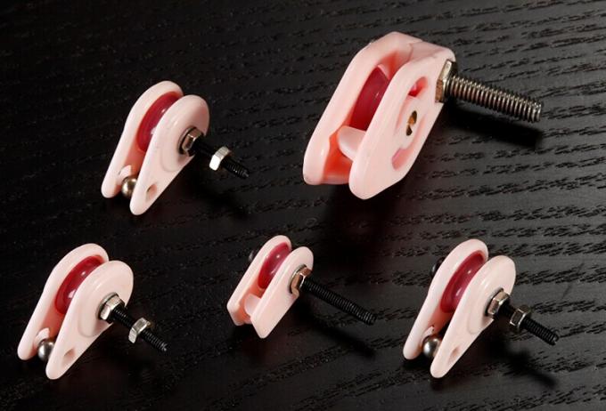 Bearing Coil Winding Caged Ceramic Pulley , Pink / Red Coil Winding Tensioner Accessories 2